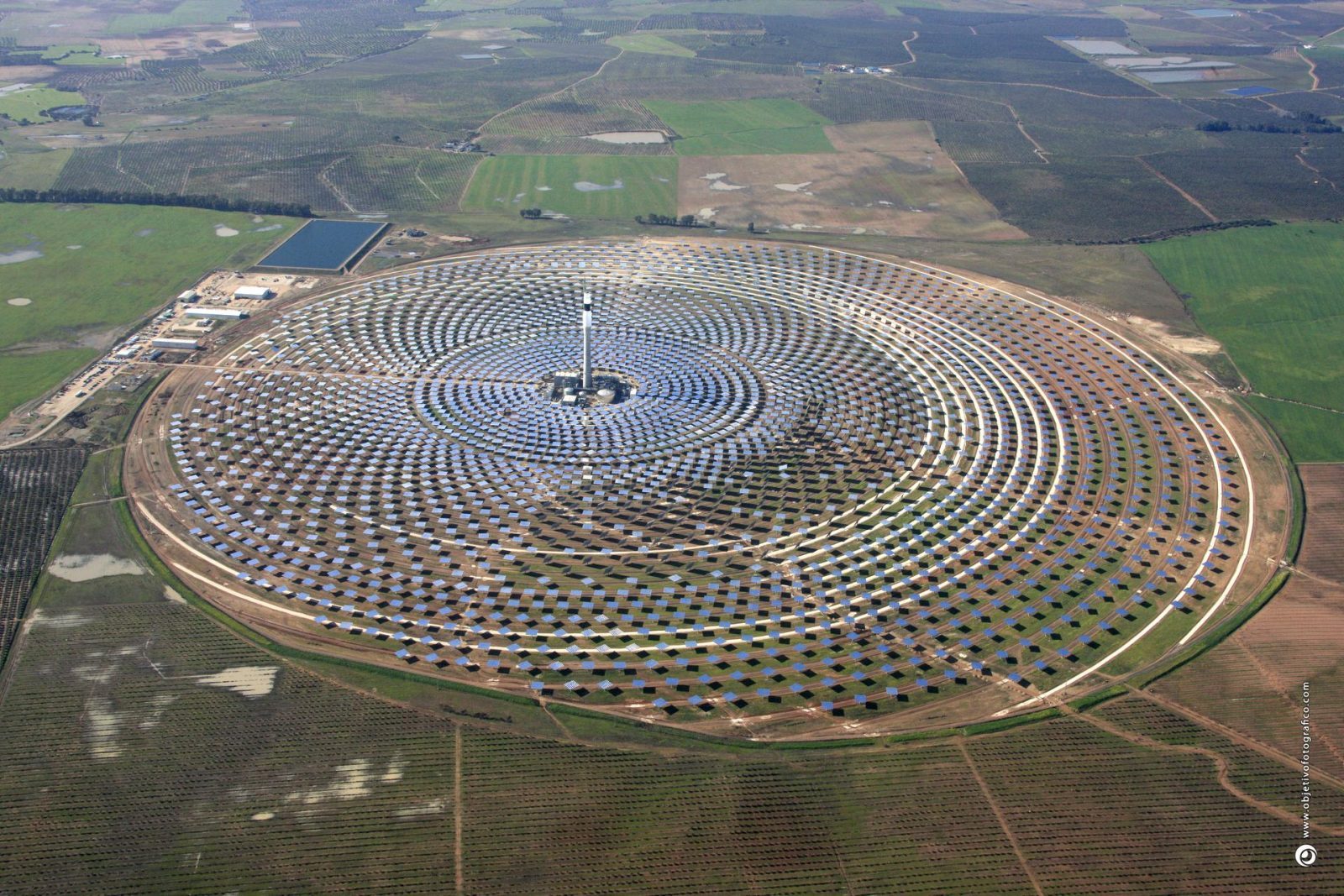 Gemasolar Solar Thermal Power Plant – GRUPO COBRA