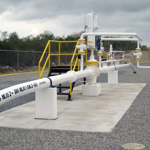 Lineas de recoleccion de gas y de liquidos en los campos de produccion de gas natural de Nejo